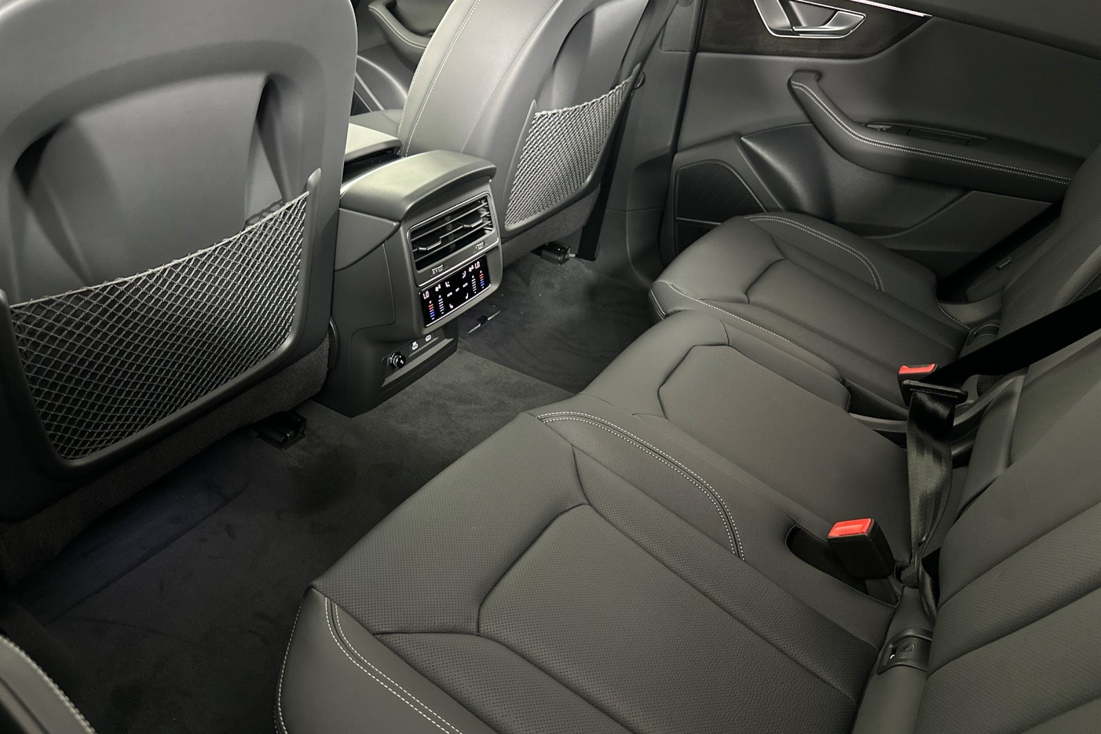 New 2026 Daytona Gray Pearl Effect Audi Premium Plus quattro image 11