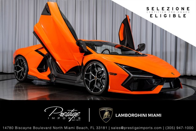 /2024 Lamborghini Revuelto