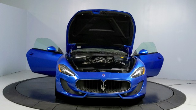 2017 Maserati GranTurismo Convertible Sport 10