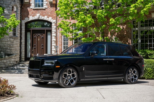 2024 Rolls-Royce Cullinan Black Badge 8