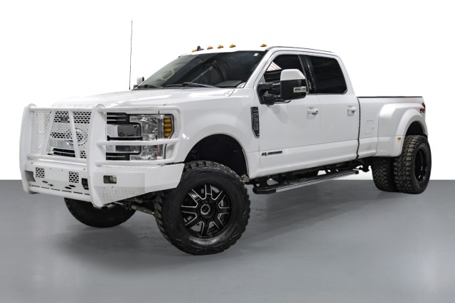 2019 Ford F-350 LARIAT 4