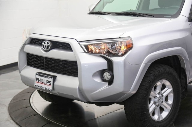 2015 Toyota 4Runner SR5 18