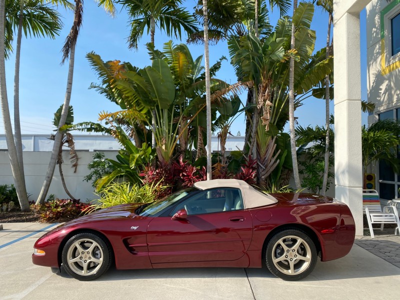 2003 Chevrolet Corvette 50TH CONVERTIBLE LOW MILES 6,742 in , 