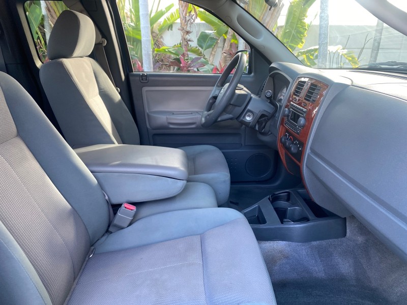 2005 Dodge Dakota SLT LOW MILES 69,842 4WD CLUB in , 