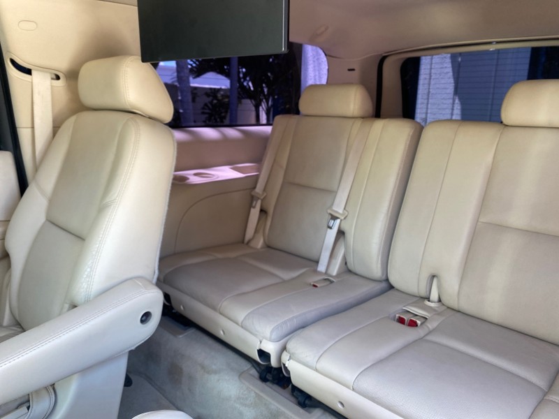 2007 Cadillac Escalade ESV SUNROOF AWD LOW MILES 47,118 in , 