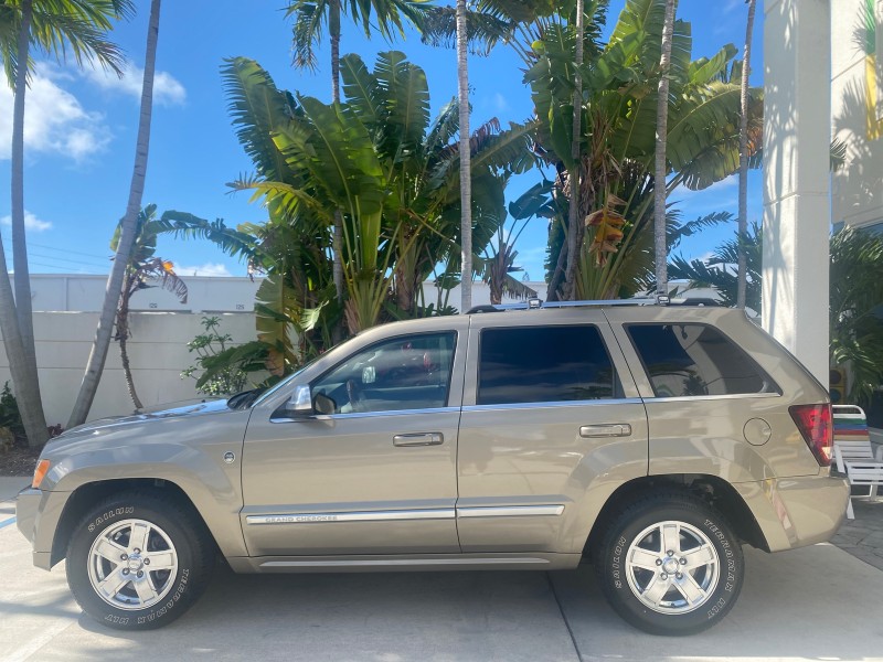 2006 Jeep Grand Cherokee Overland LOW MILES 57,372 1 OWNER 4WD in , 