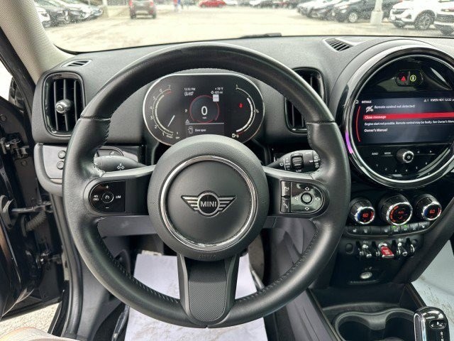 2022 MINI Countryman Cooper 11