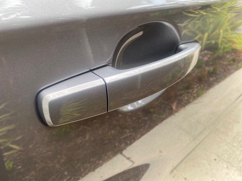 2011 Chevrolet Aveo LS LOW MILES 18,766 in , 