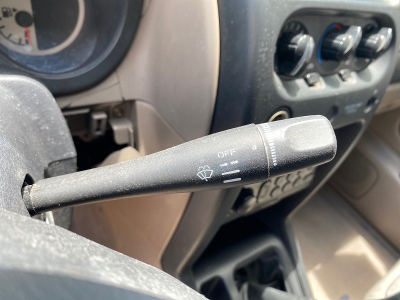 2004 Nissan Frontier 2WD XE LOW MILES 70,694 PU in , 