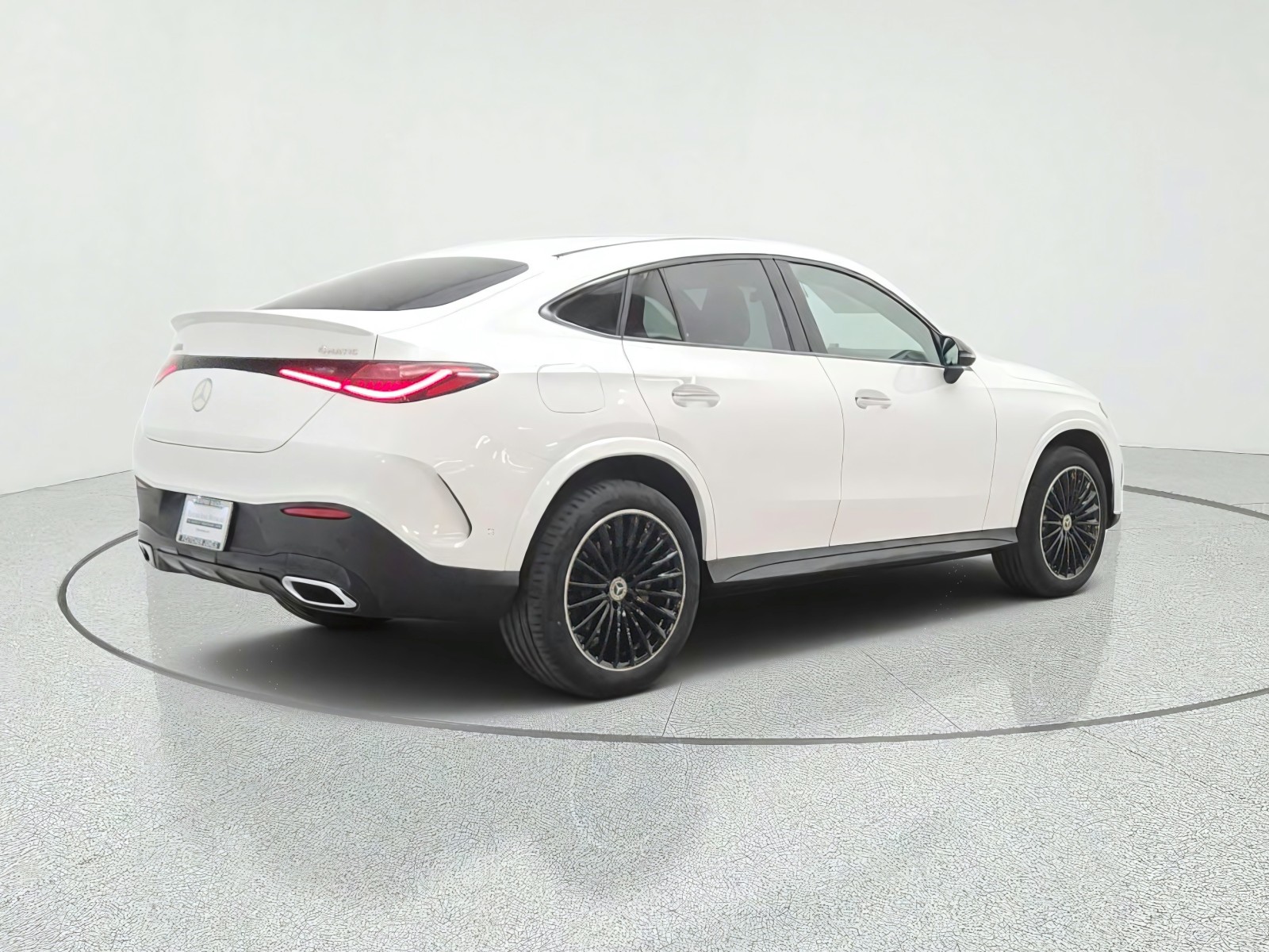 New 2027 Polar White Mercedes-Benz GLC 300 4MATIC® Coupe image 5