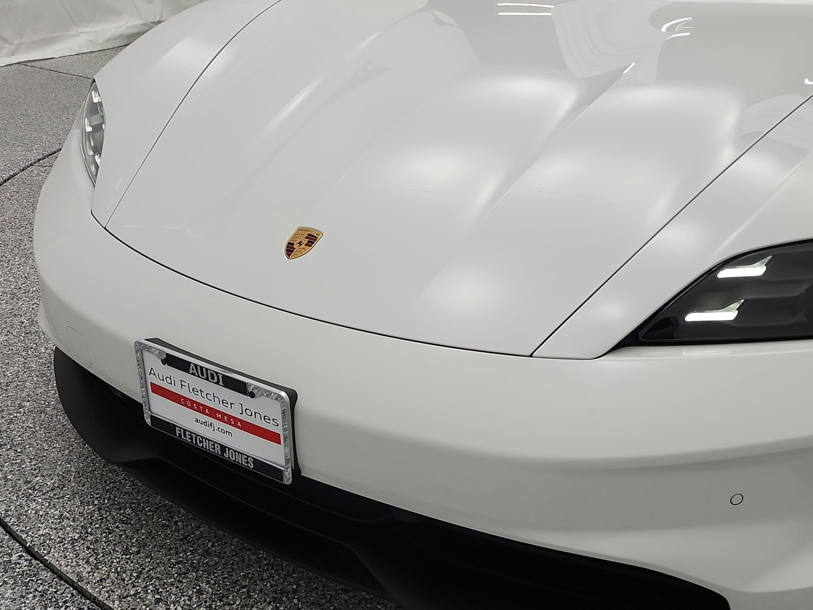 Used 2025 White Porsche RWD image 26