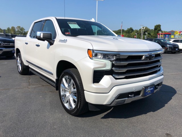 2024 Chevrolet Silverado 1500 High Country 2