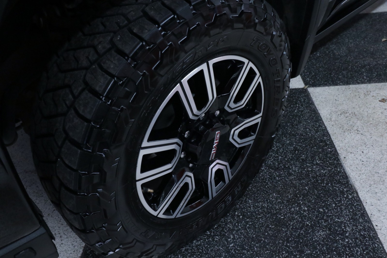 Used Car 2022 Gmc Sierra 2500hd  At4 For Sale Under $60,000 In Austin, Texas