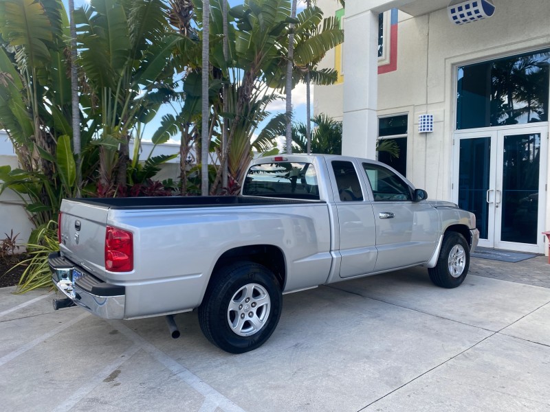 2006 Dodge Dakota SLT CLUB CAB LOW MILES 55,990 in , 