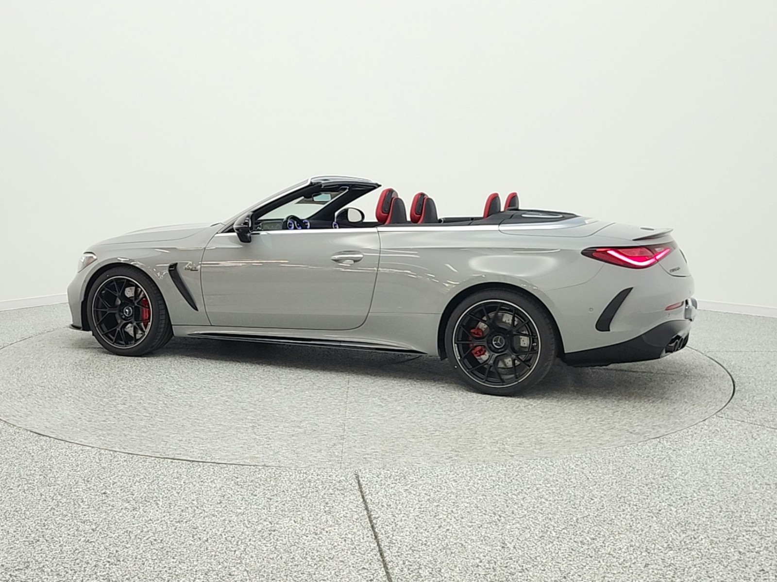 New 2026 MANUFAKTUR Alpine Grey Metallic Mercedes-Benz AMG® CLE 53 4MATIC+ Cabriolet image 8