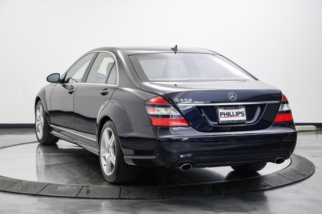 2008 Mercedes-Benz S-Class 5.5L V8 3