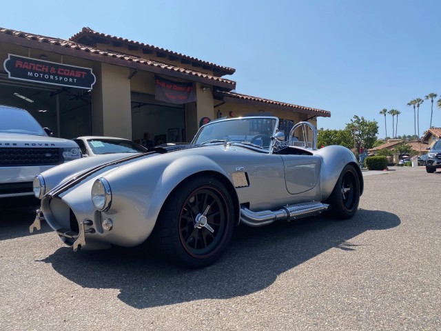 1965  Cobra 427R  in , 