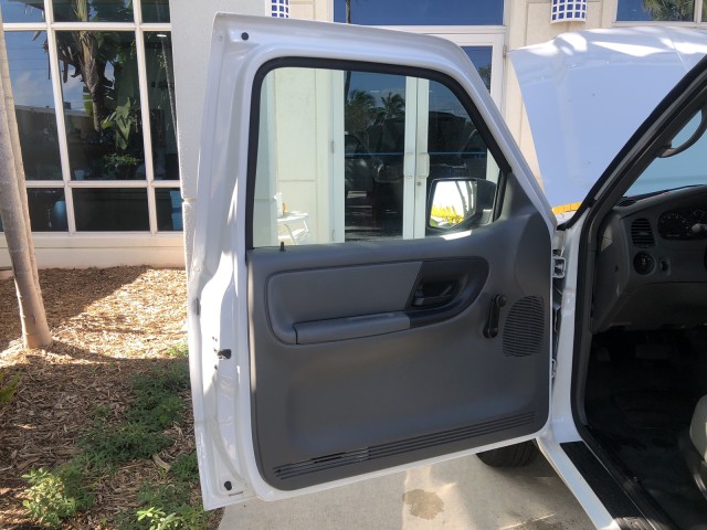 2008 Ford Ranger RREFRIGERATER FREEZER BOX LOW MI in pompano beach, Florida