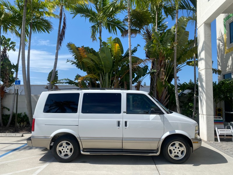 2005 Chevrolet Astro Passenger LT LOW MILES 67,376 1 OWNER in , 