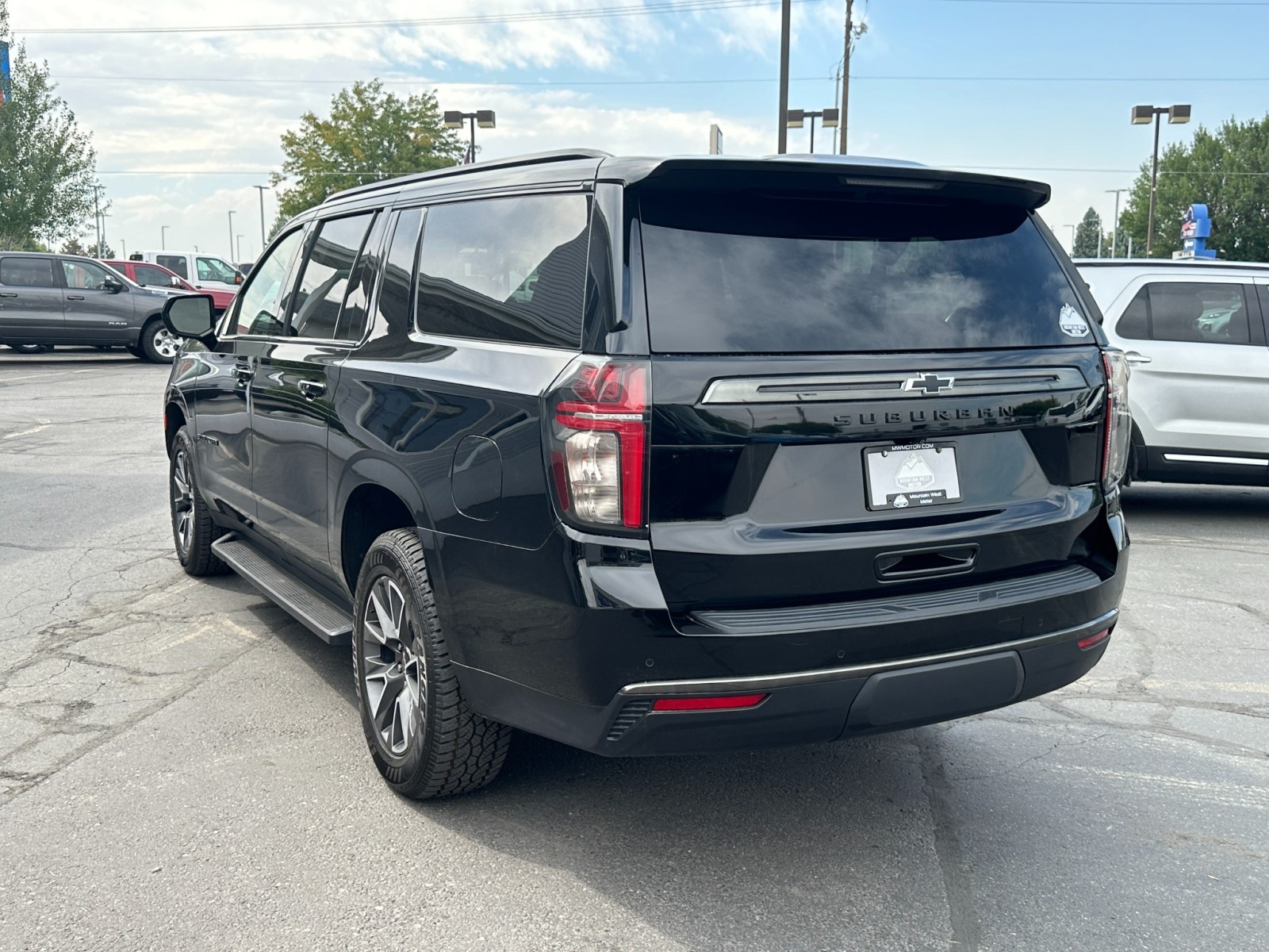 2022 Chevrolet Suburban Z71 10