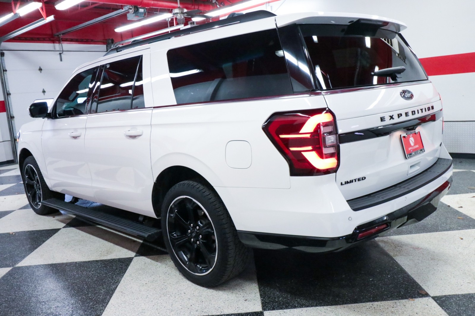 Used Car 2022 Ford Expedition Max  Limited For Sale Under $40,000 In Austin, Texas