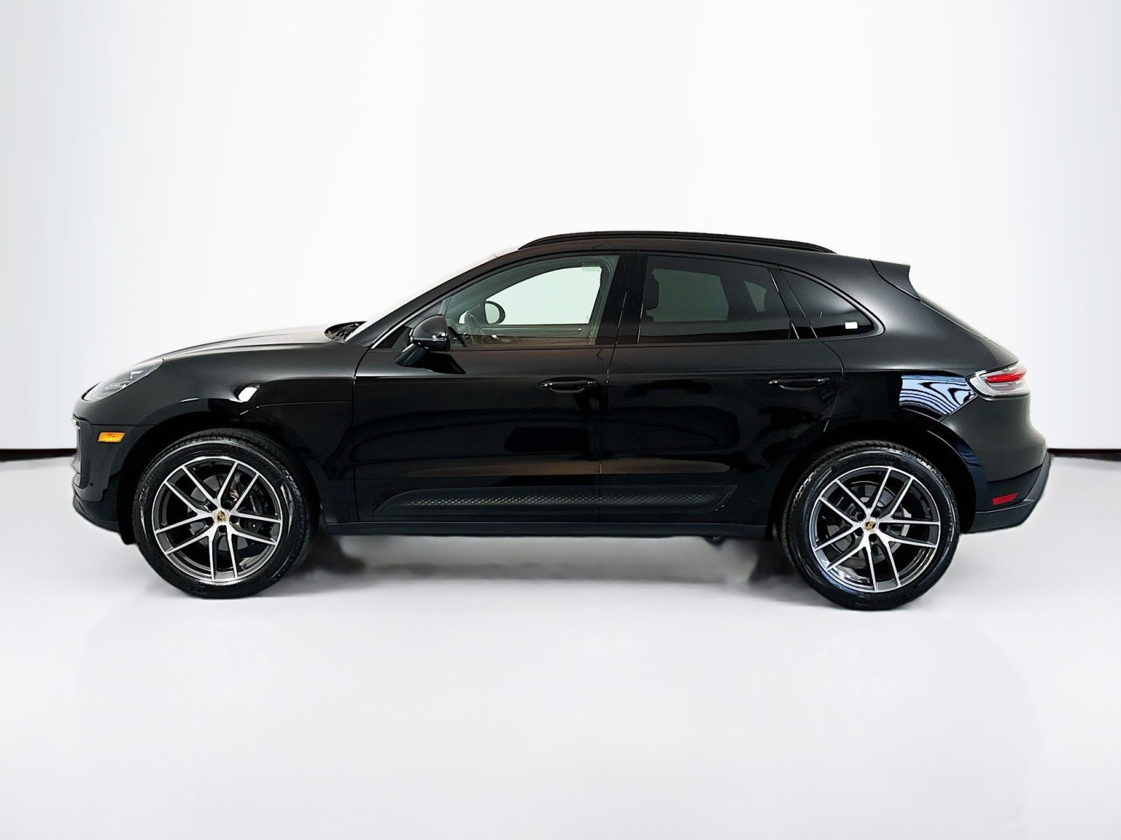 2024 Porsche Macan  8