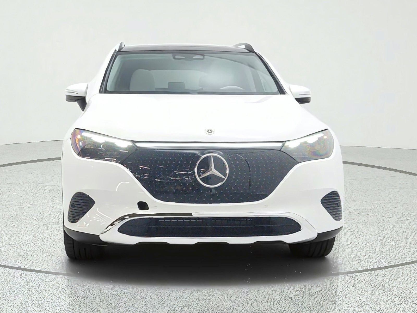 New 2027 Polar White Mercedes-Benz EQE 320+ SUV image 2