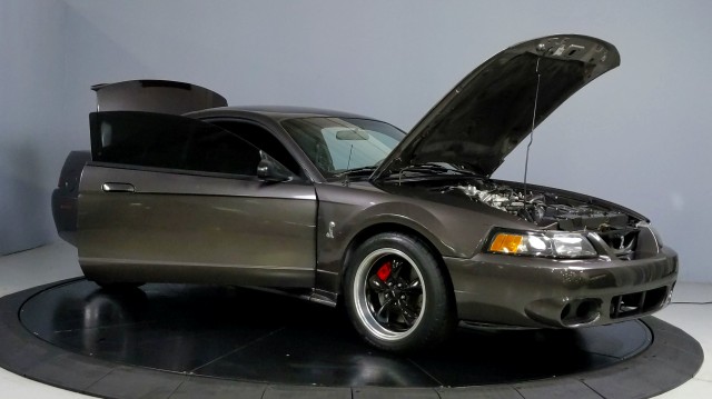 2001 Ford Mustang SVT Cobra 9