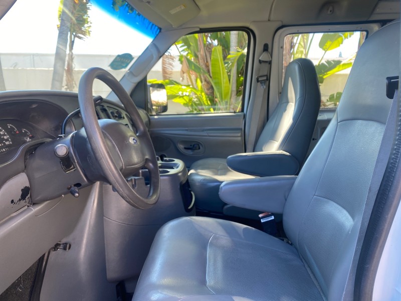 2003 Ford Econoline Cargo Van E 250 SUPER CARGO LOW MILES 67,419 in , 