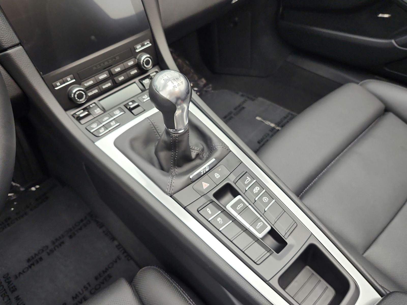 Used 2025 Agate Grey Metallic Porsche Roadster image 16