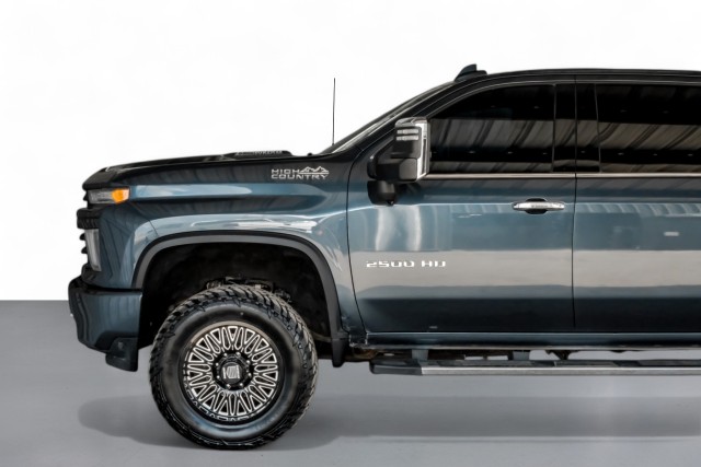 2020 Chevrolet Silverado 2500HD High Country 12