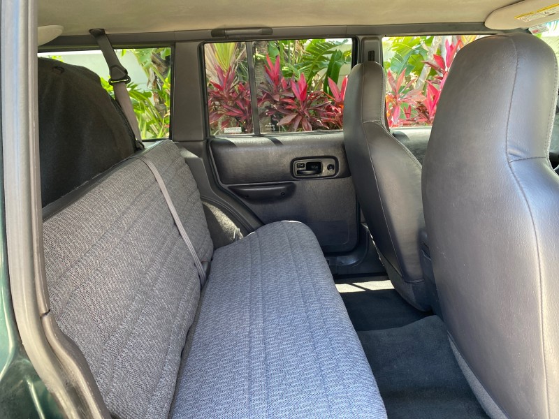 2000 Jeep Cherokee Sport 1 OWNER 4X4 AC 4.0 6YL in , 