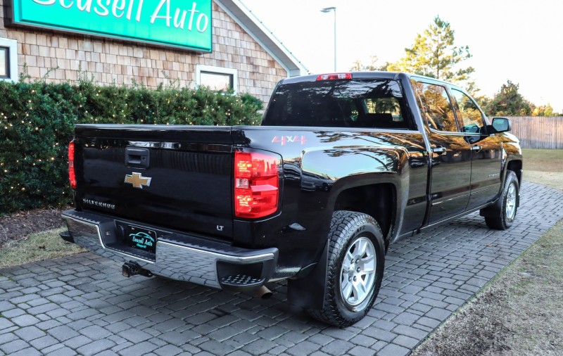 2018 Chevrolet Silverado 1500 LT in Wilmington, North Carolina
