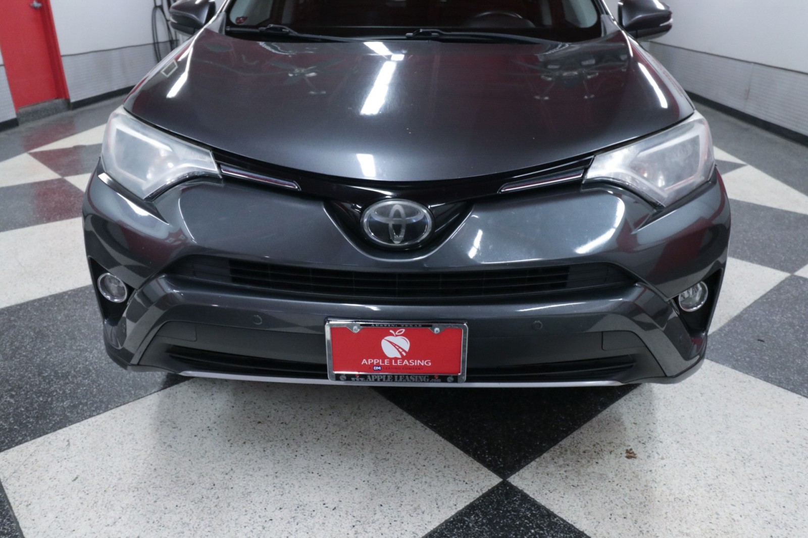 Used Car 2018 Toyota Rav4  Xle For Sale Under $20,000 In Austin, Texas