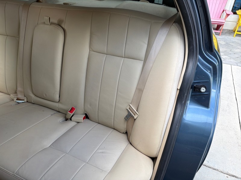 2007 Mercury Grand Marquis LS LOW MILES 52,599 1 OWNER in ,