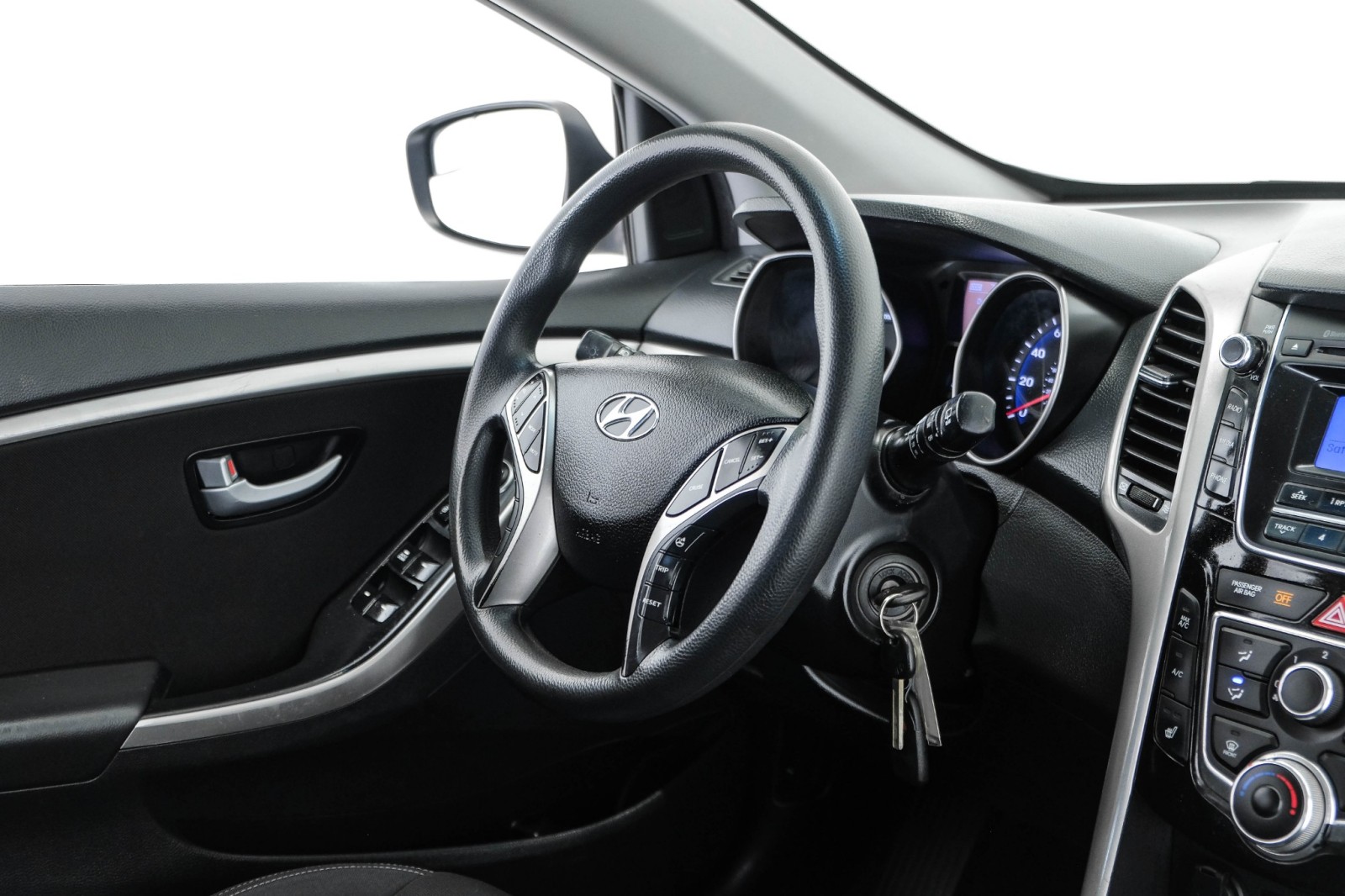 2015 Hyundai Elantra GT AUTOMATIC HEATED SEATS BLUETOOTH CRUISE CONTROL AL 8