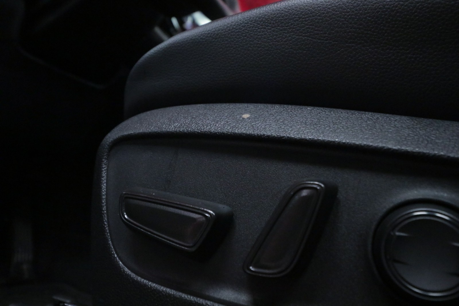 Used Car 2022 Toyota Highlander  Xle For Sale Under $35,000 In Austin, Texas