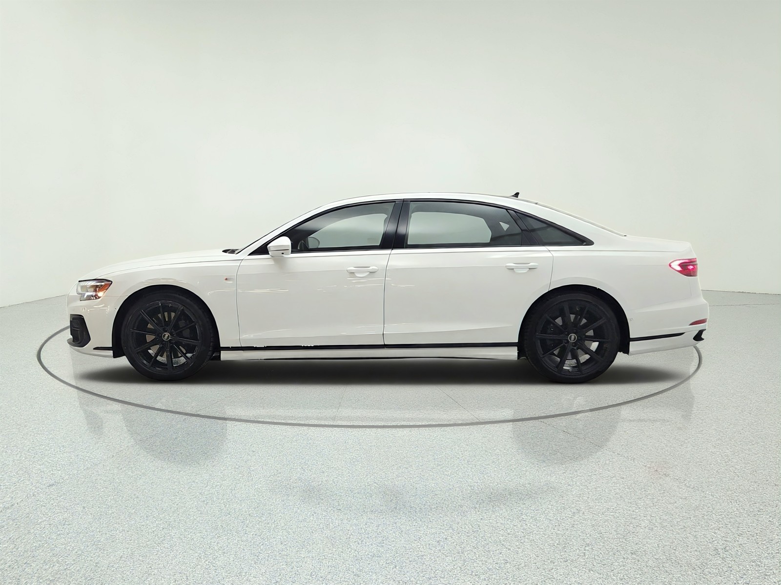 Used 2023 Glacier White Metallic Audi L 55 TFSI quattro image 8