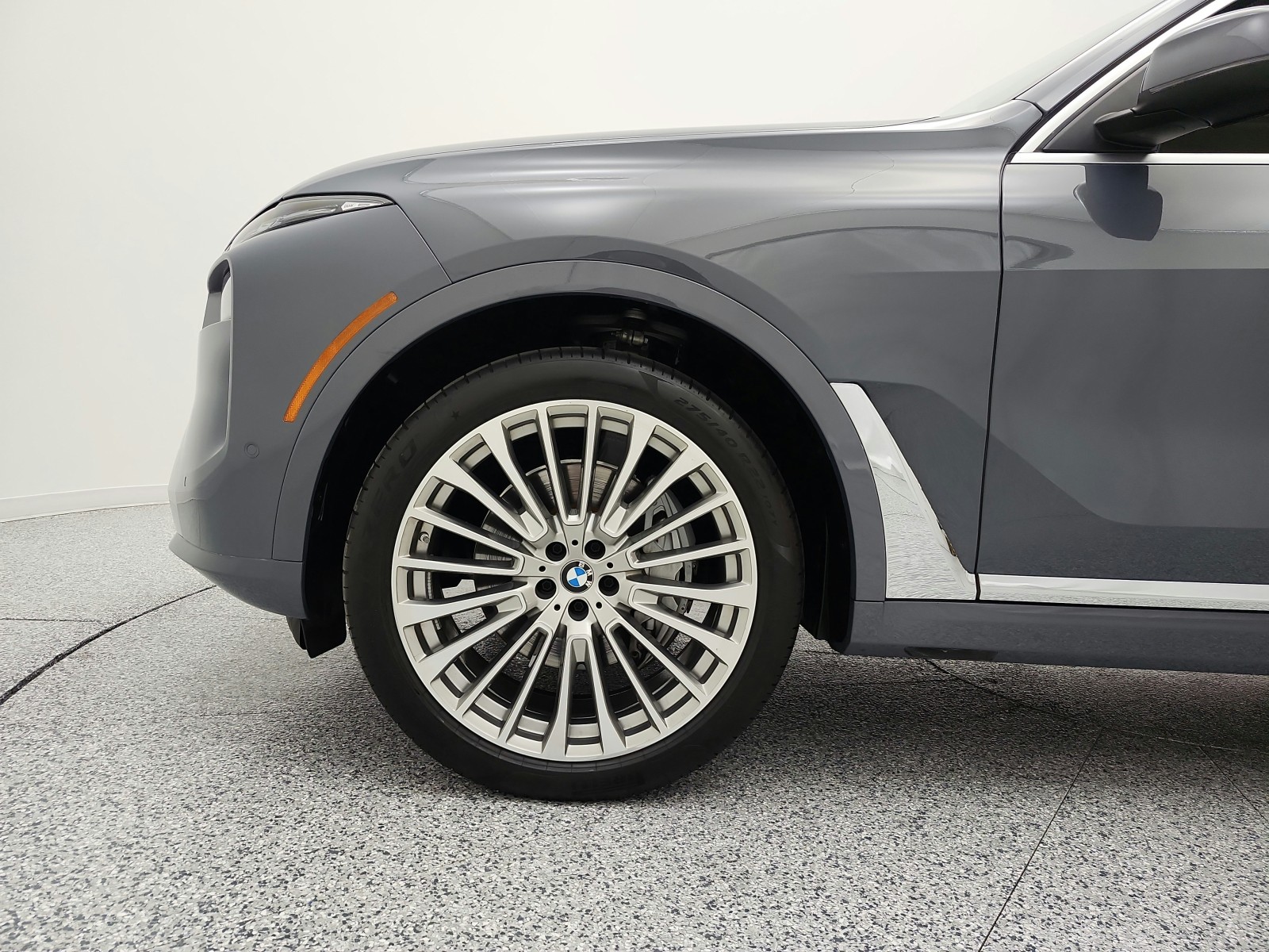Used 2024 Sparkling Copper Metallic BMW xDrive40i Sports Activity Vehicle image 17