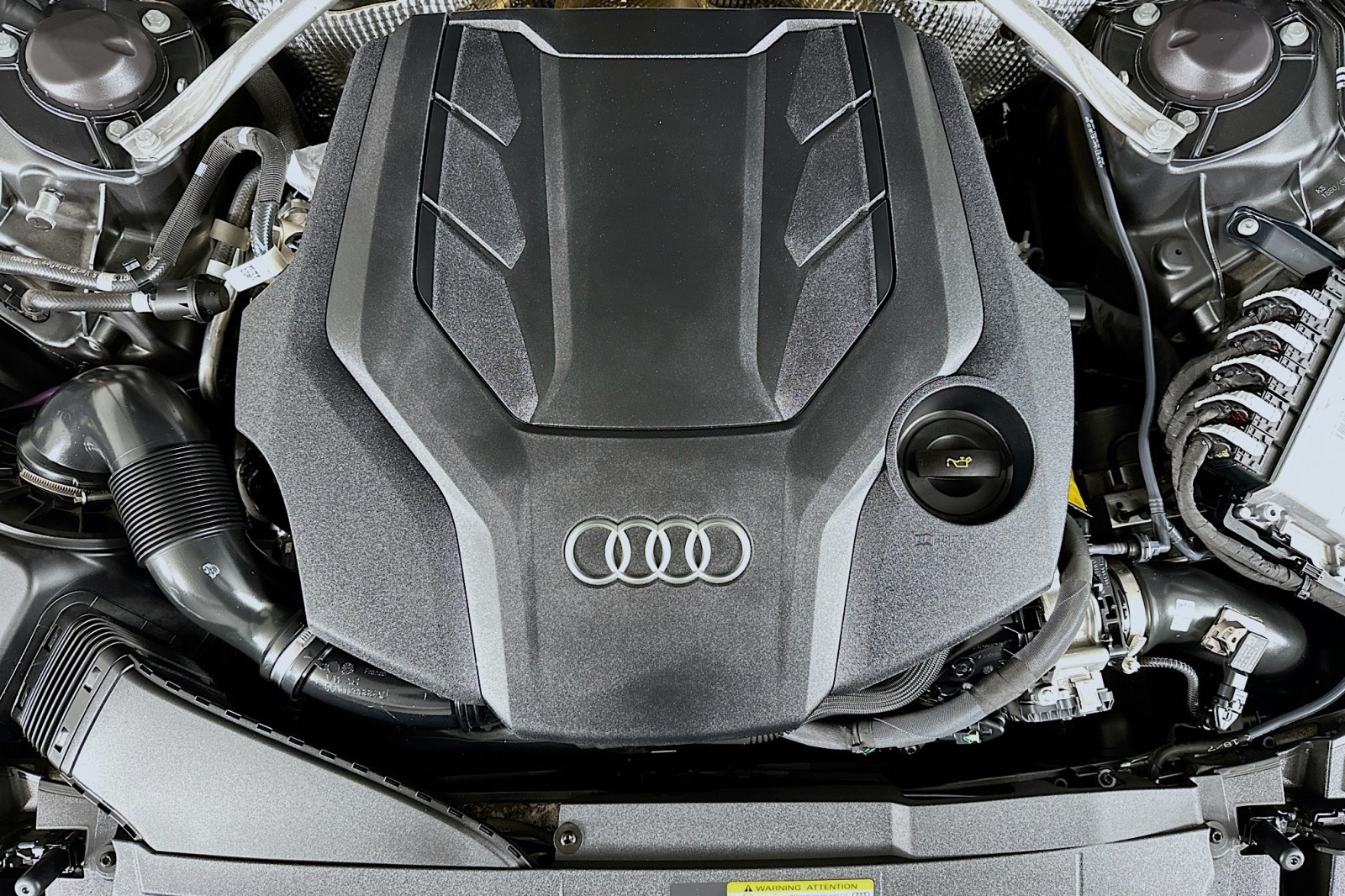 Used 2023 Daytona Gray Pearl Effect Audi Premium image 13