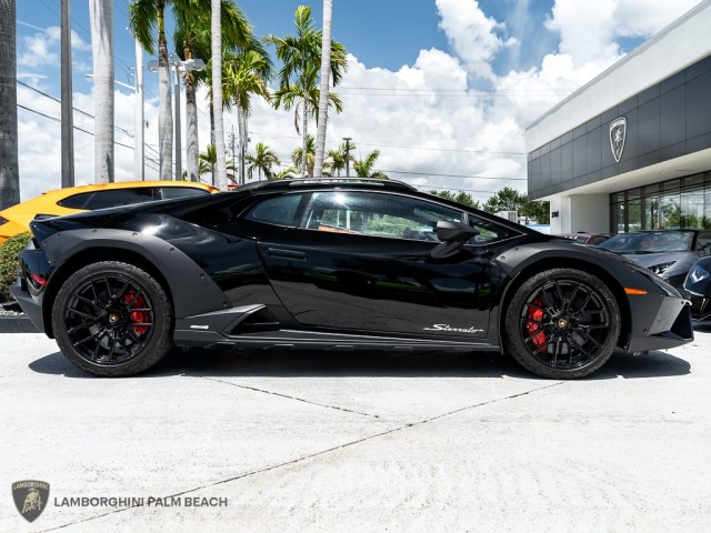 2023 Lamborghini Huracan Sterrato  in , 