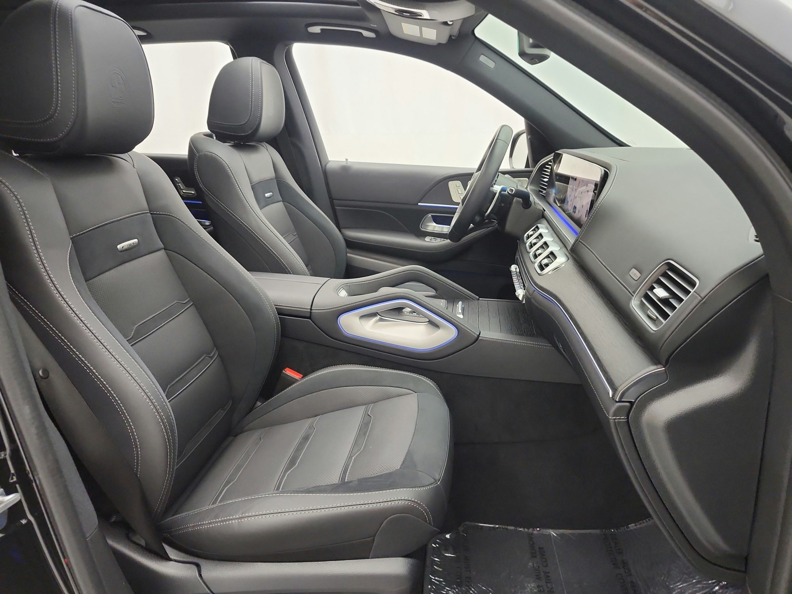 Certified Used 2026 Obsidian Black Metallic Mercedes-Benz AMG® GLE 53 4MATIC+ SUV image 19