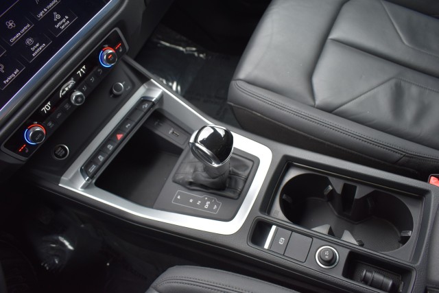2021 Audi Q3 AWD Pano Moonroof Leather Heated Seats Park Assist 19 Wheels Backup Camera MSRP $40,645 23