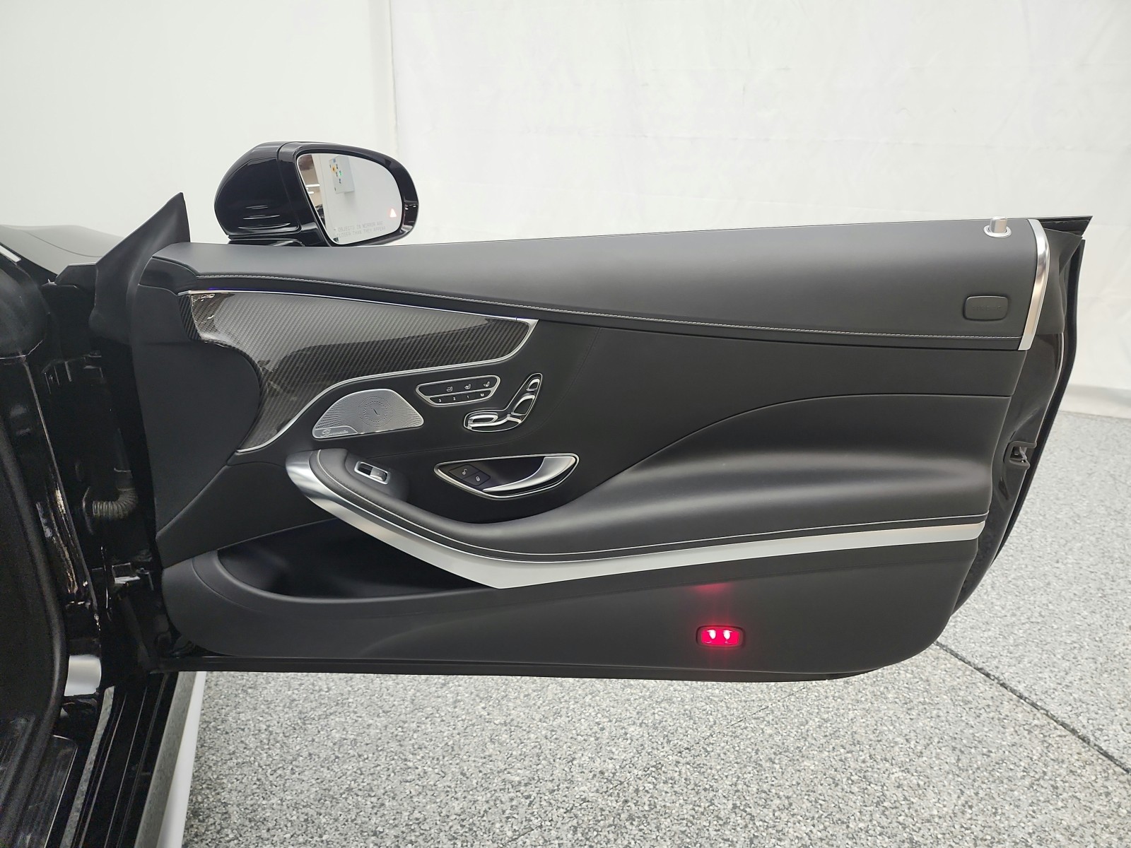 Used 2017 Black Mercedes-Benz AMG® S 63 4MATIC Cabriolet image 27