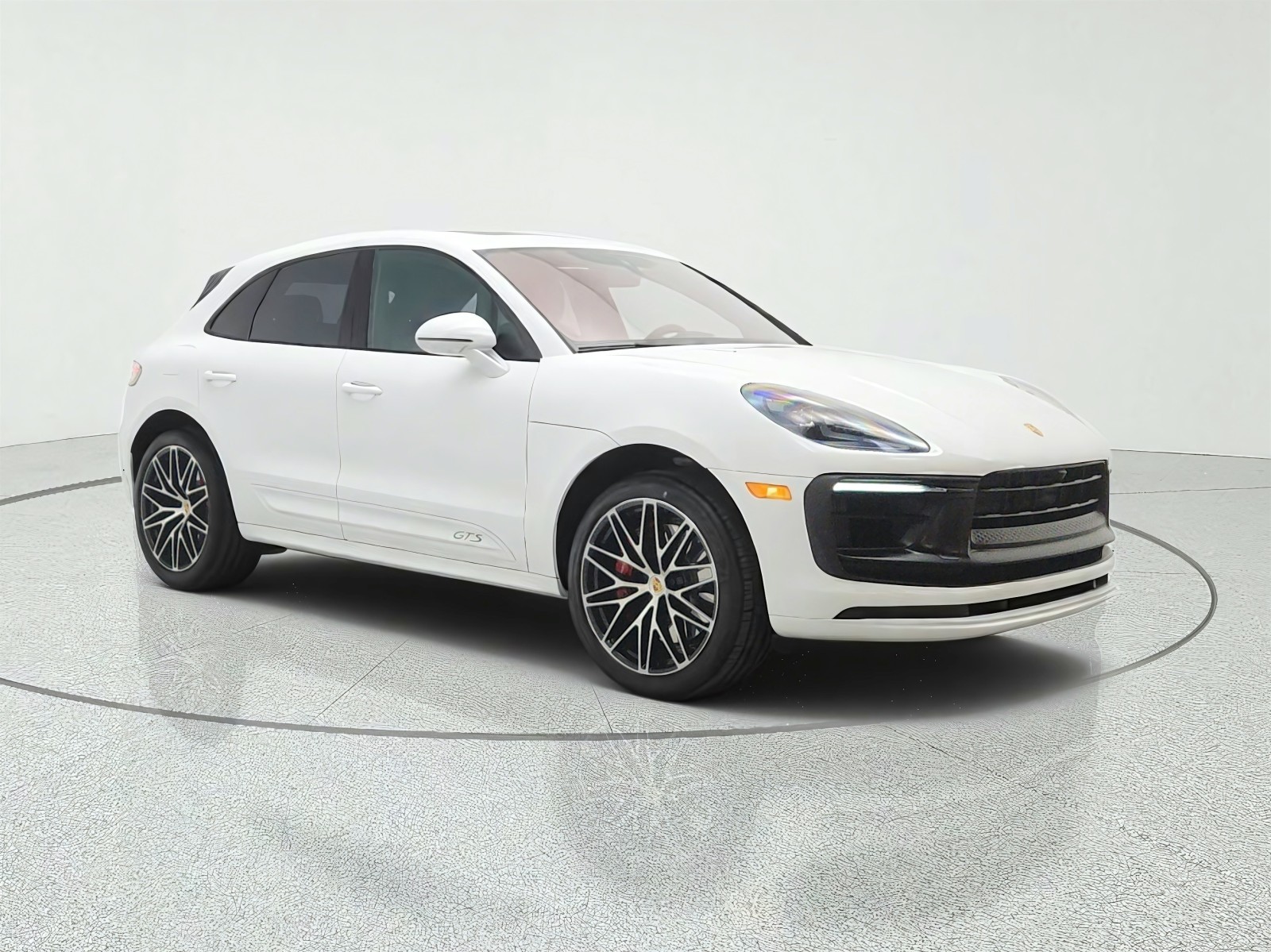 Used 2022 White Porsche GTS AWD image 3