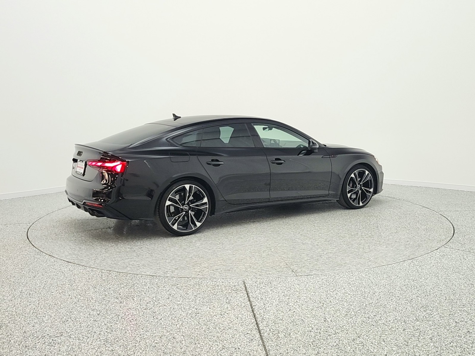 Used 2025 Mythos Black Metallic Audi Premium Plus 3.0 TFSI quattro image 5