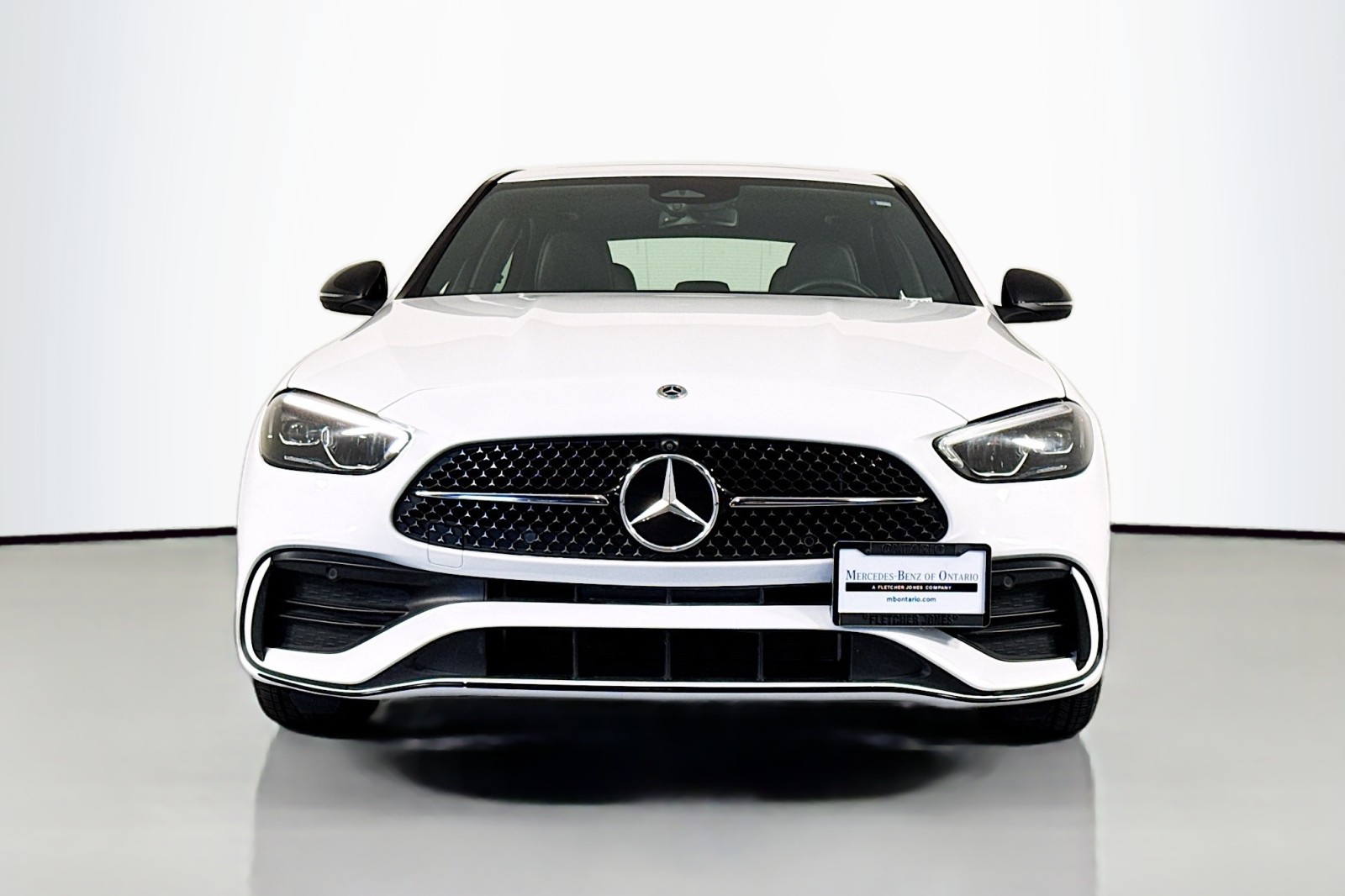 Used 2022 MANUFAKTUR Moonlight White Metallic Mercedes-Benz C 300 image 2