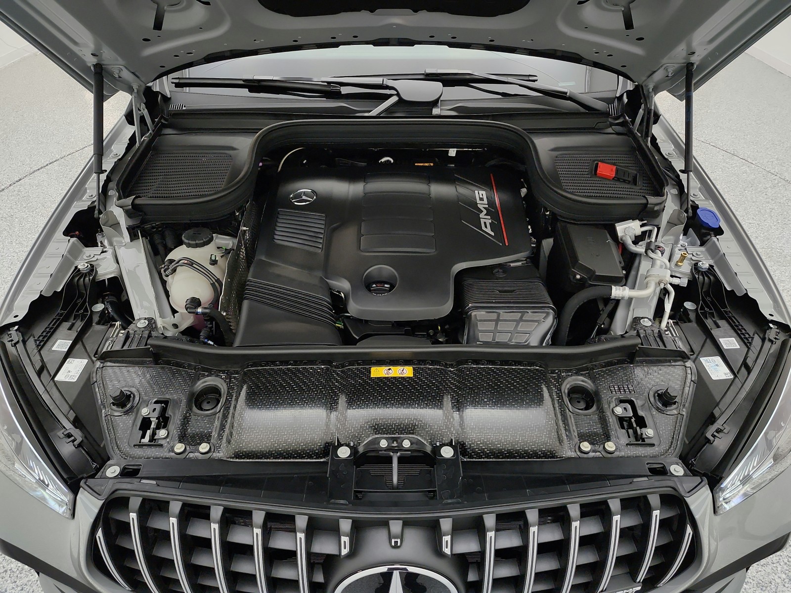 New 2026 MANUFAKTUR Alpine Grey Mercedes-Benz AMG® GLE 53 4MATIC+ Coupe image 12