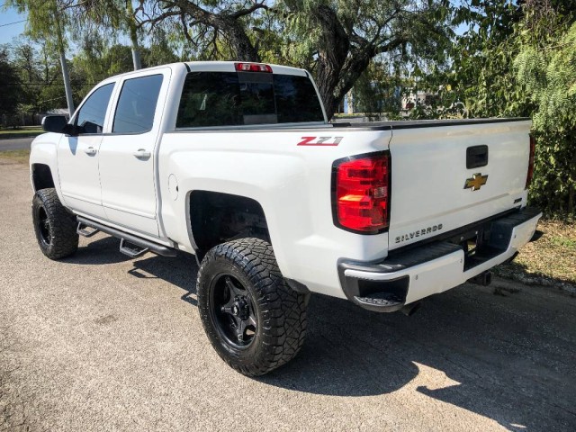 Pre-Owned 2016 Chevrolet Silverado 1500 LT Pickup Truck in Seguin #