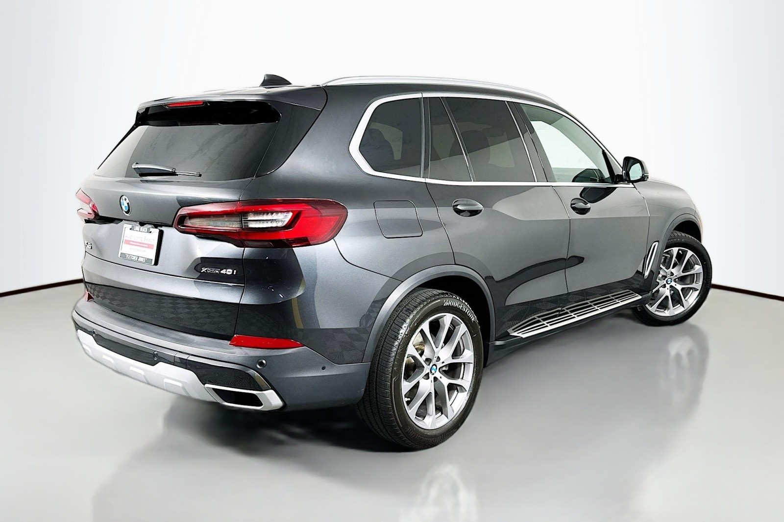 Used 2022 Dark Graphite Metallic BMW xDrive40i image 14